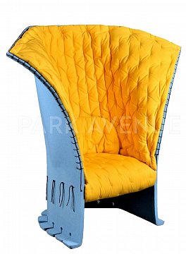 Кресло в комплекте с подушкой